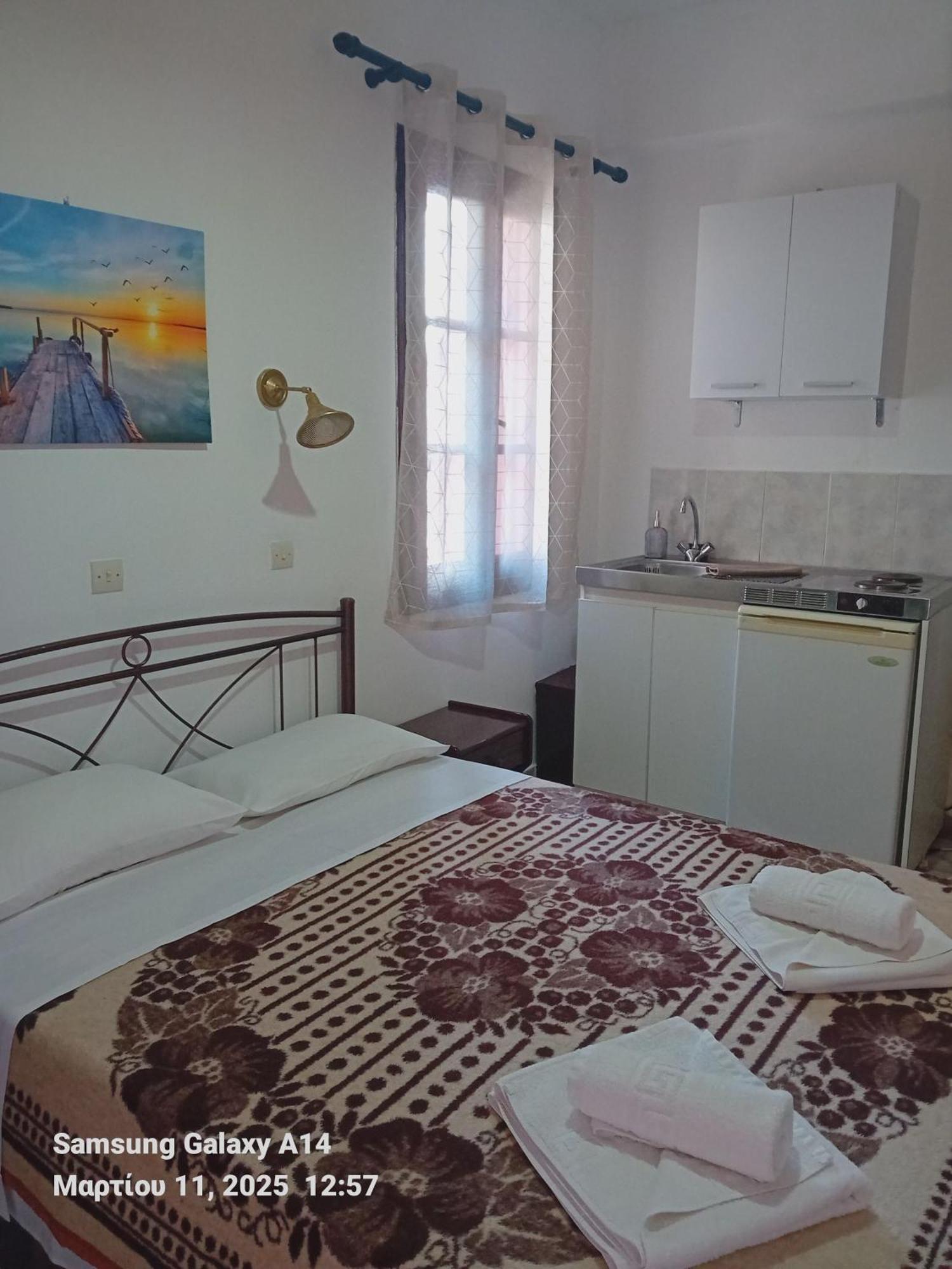 Giorgos House Apartment Mithimna Luaran gambar
