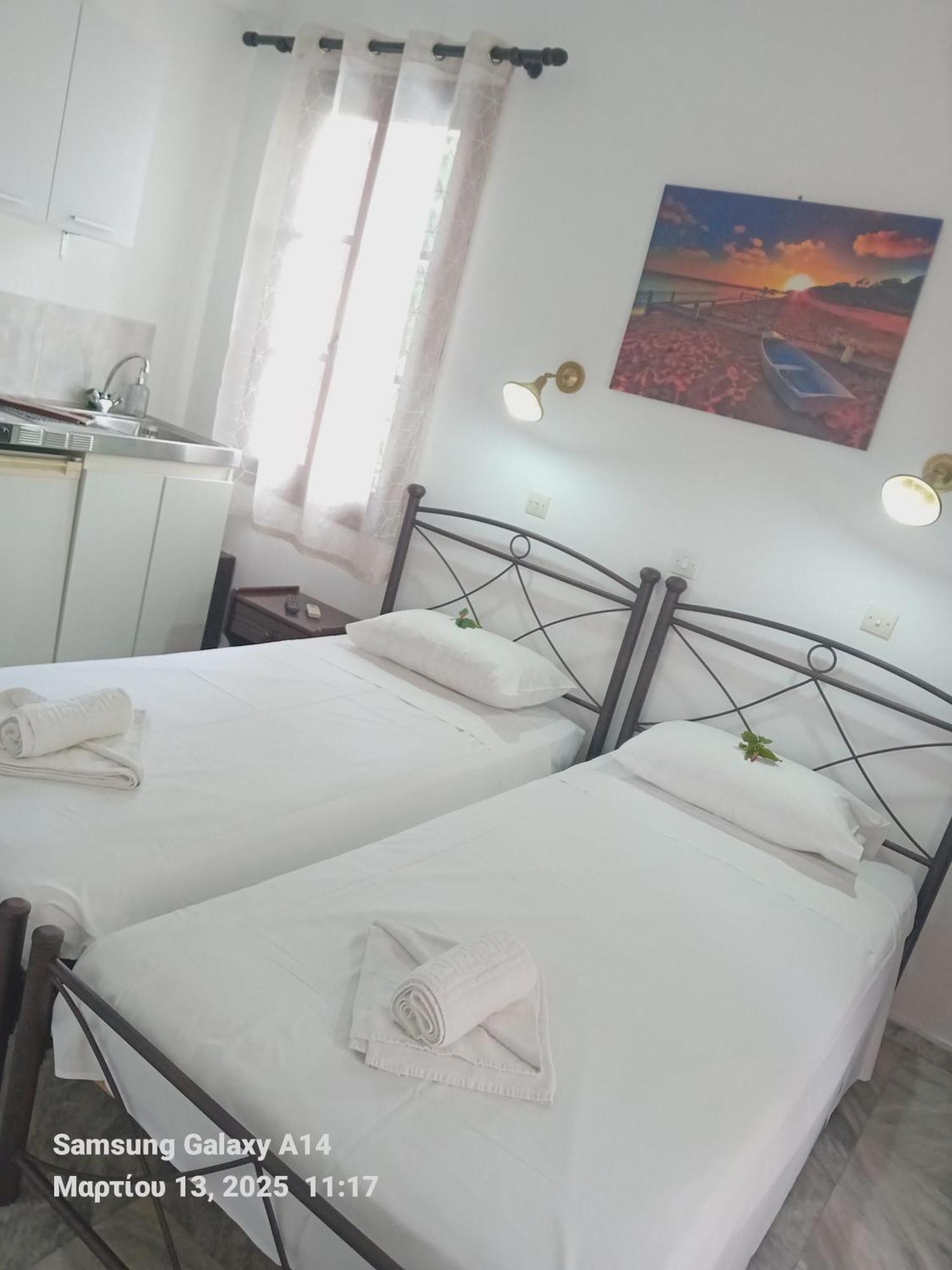 Giorgos House Apartment Mithimna Luaran gambar